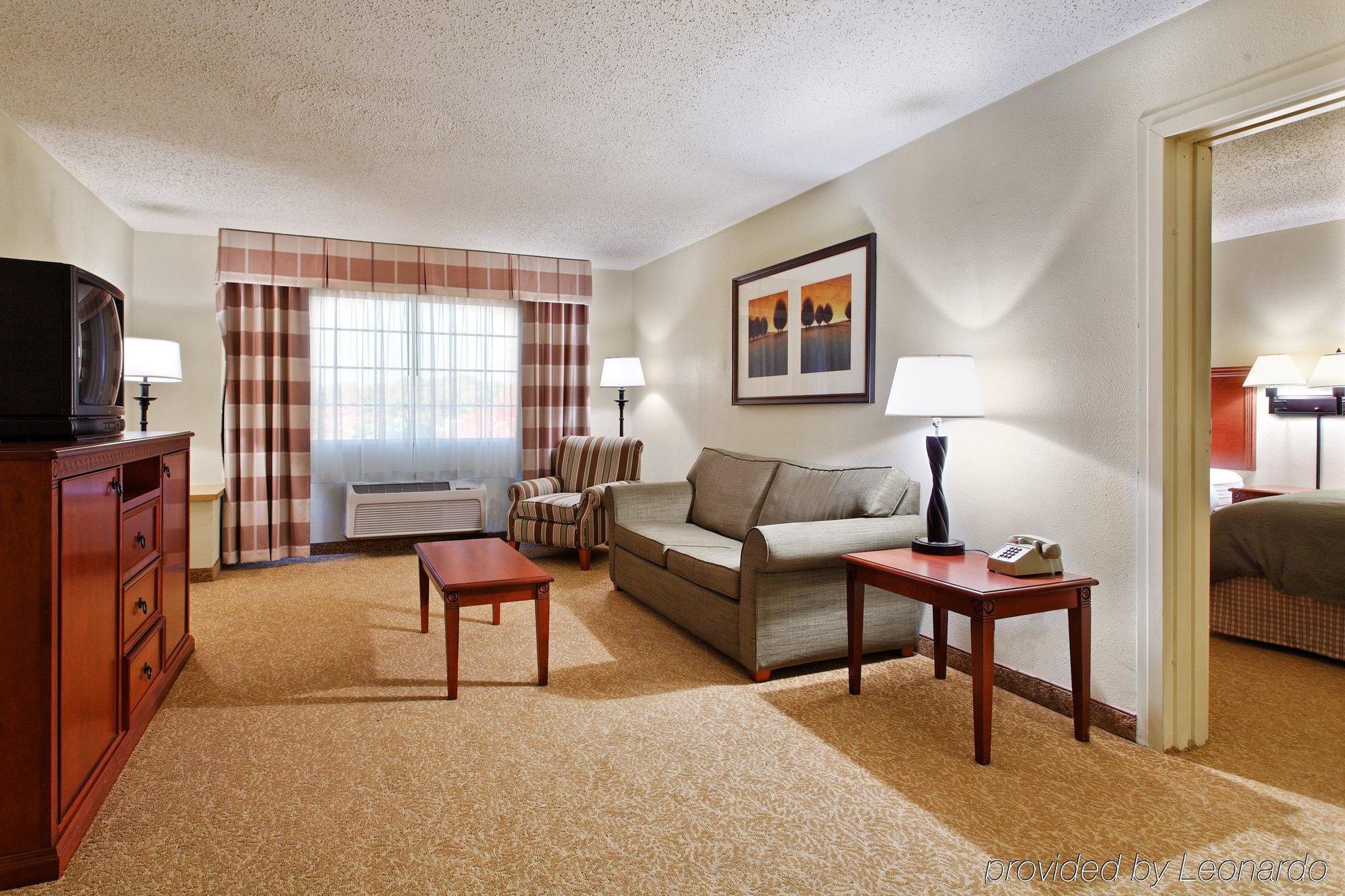 Country Inn & Suites By Radisson, Charlotte I-85 Airport, Nc Exterior photo