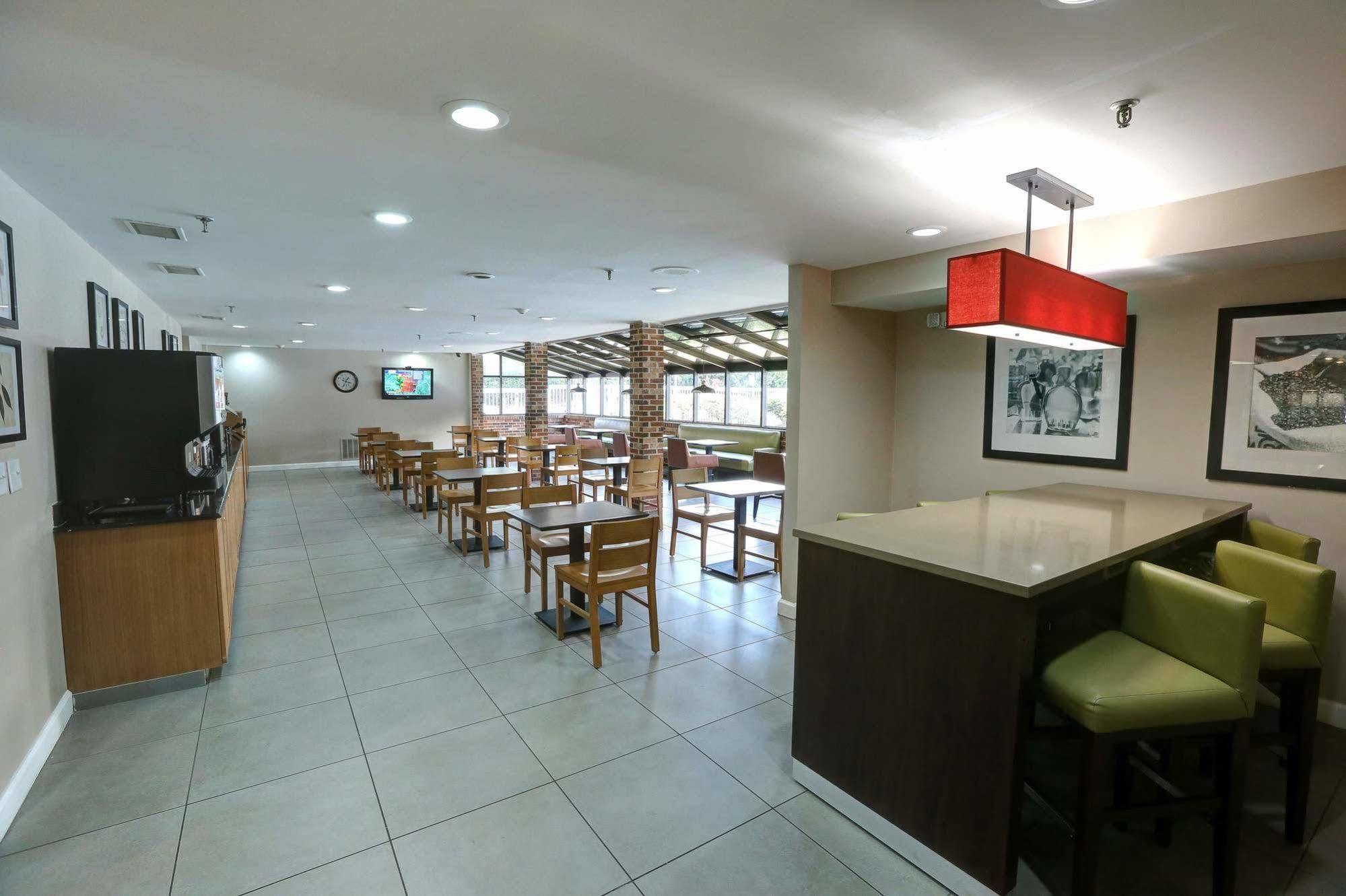 Country Inn & Suites By Radisson, Charlotte I-85 Airport, Nc Exterior photo