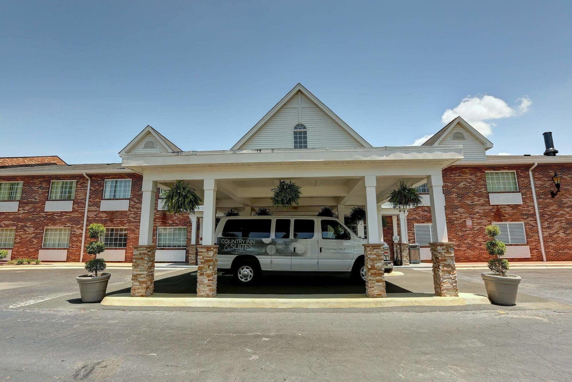 Country Inn & Suites By Radisson, Charlotte I-85 Airport, Nc Exterior photo